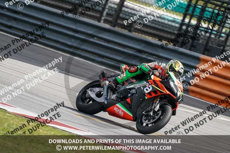 Sepang;event digital images;motorbikes;no limits;peter wileman photography;trackday;trackday digital images